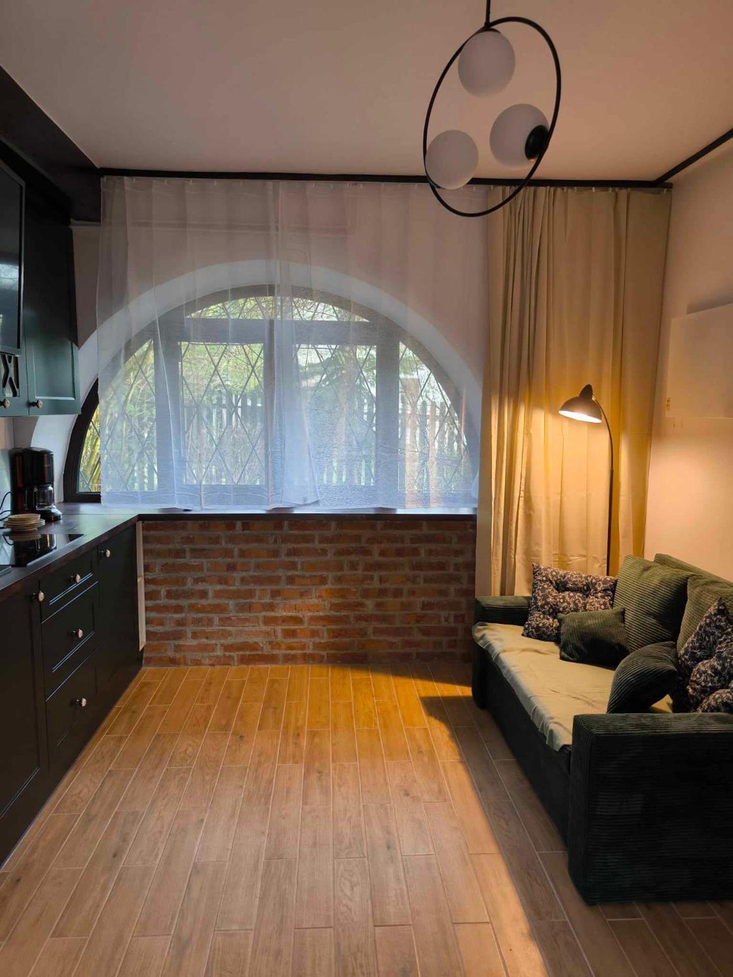 Loft Pod Starym Kasztanem Apartment