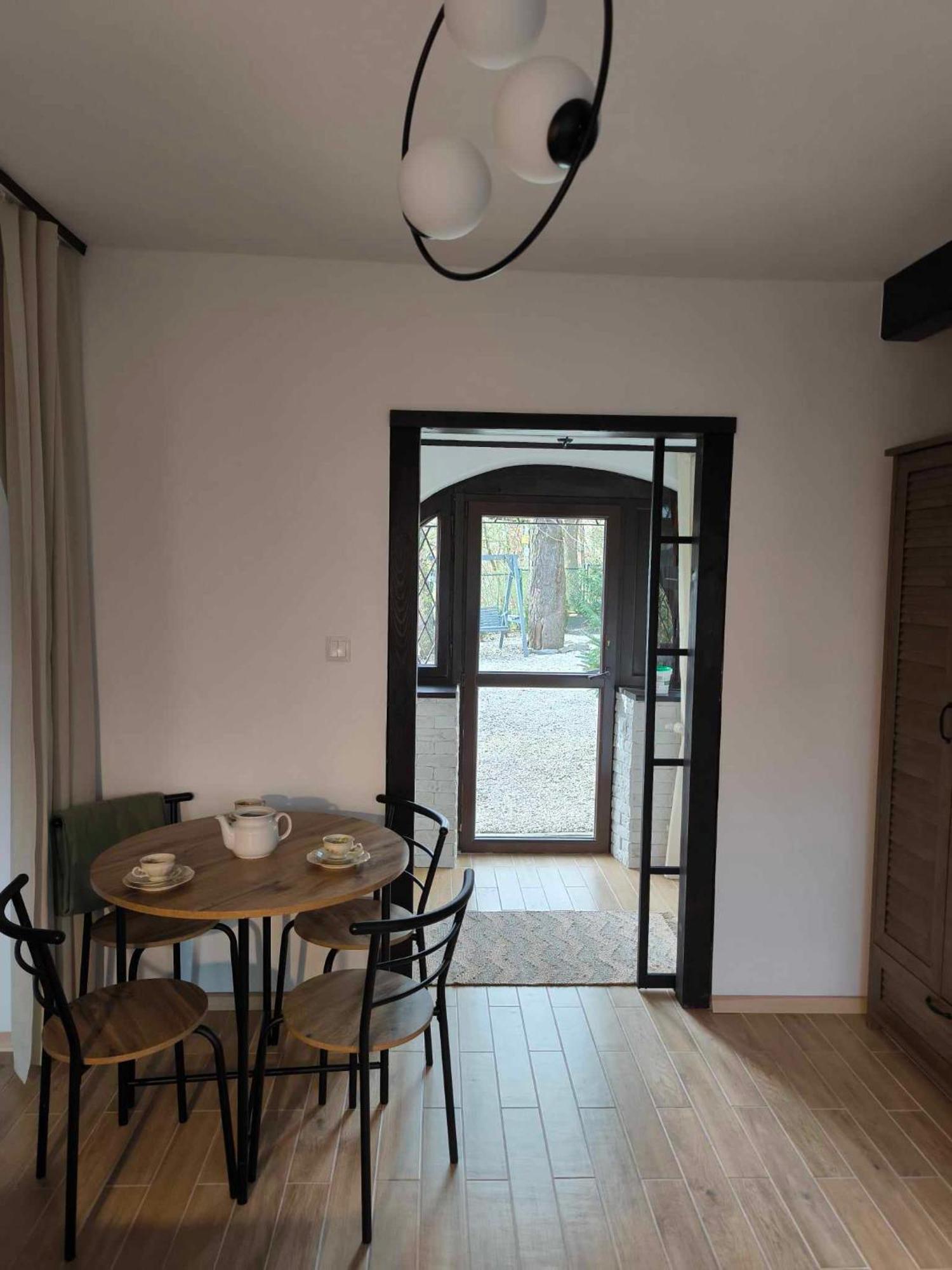 Loft Pod Starym Kasztanem Апартаменти
